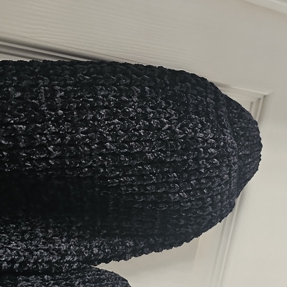 NWT Sanctuary Under the Stars Chenille Black Soft Slouchy Sweater L/ XL - Picture 9 of 12